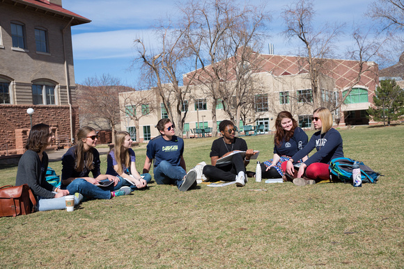 Mines-Campus-Students-9631a.jpg