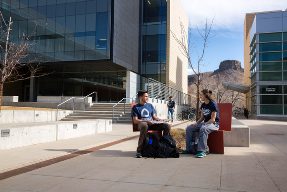 Mines-Campus-Students-0910a.jpg