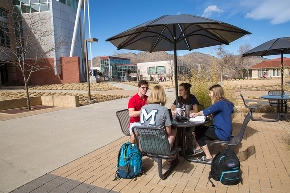 Mines-Campus-Students-1300a.jpg