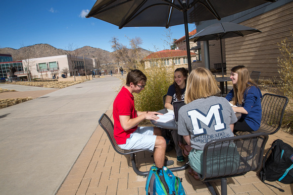 Mines-Campus-Students-1315a.jpg