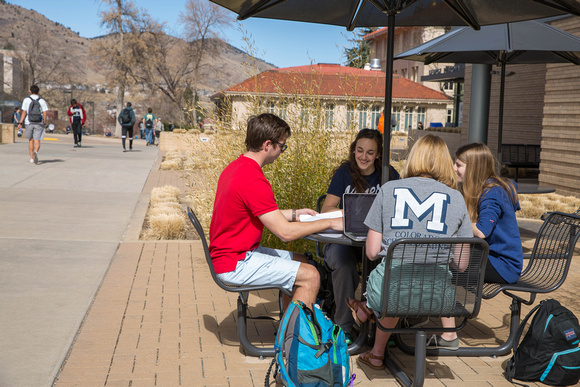 Mines-Campus-Students-1356a.jpg