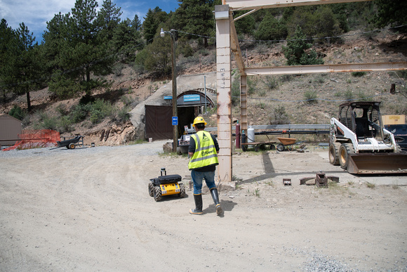 2018_06_08 - Edgar Mine Robot_jdelnero_5418.jpg